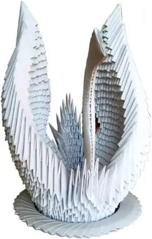 Cygne en origami modulaire